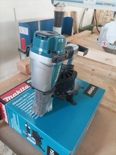 Chiodatrice pneumatica makita usato  Castelvetrano