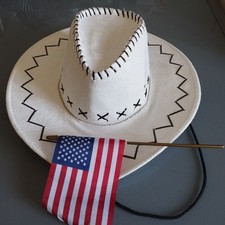 Chapeau blanc cowboy d'occasion Chapeau blanc cowboy d'occasion  Audenge