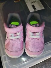 Nike scarpe rosa usato  Roma