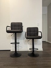 Two modern style for sale  Oak Creek