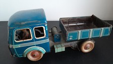 Camion benne basculante d'occasion  Saint-Cyr-sur-Loire