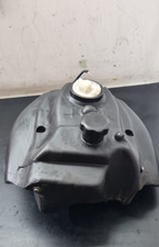 Serbatoio benzina aprilia usato  Napoli