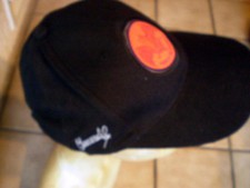 Cap / Basecap in Schwarz/Rot mit Fledermaus - BAT-LOGO Stickung BACARDI / NEU comprar usado  Enviando para Brazil
