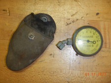 VINTAGE EUA MEDIDOR DE DISCAGEM DE PNEU PADRÃO DE PNEU BALÃO CALIBRE COM ESTOJO, usado comprar usado  Enviando para Brazil