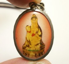 Collier lucky guanyin d'occasion  Expédié en France