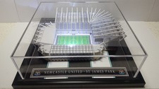 Usado, MODELO DE ESTÁDIO ST JAMES PARK NEWCASTLE COM LUZES DE TRABALHO E CAPA PERSPEX comprar usado Usado, MODELO DE ESTÁDIO ST JAMES PARK NEWCASTLE COM LUZES DE TRABALHO E CAPA PERSPEX comprar usado  Enviando para Brazil