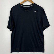 Camiseta Nike masculina tamanho G preta Dri-Fit manga curta gola redonda absorção de umidade, usado comprar usado  Enviando para Brazil