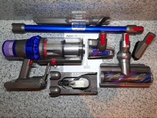 Dyson v15 cordless for sale  NORTHAMPTON
