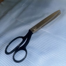 3 pinking shears pairs for sale 3 pinking shears pairs for sale Mentor
