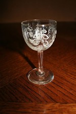 Verre liqueur ancien d'occasion  Champs-sur-Marne