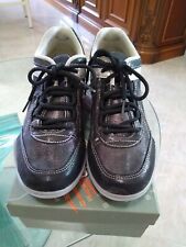 Sneakers donna calzature usato  Roma
