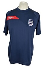 Camiseta masculina azul futebol treinamento UMBRO England 2005-6 tamanho M comprar usado  Enviando para Brazil