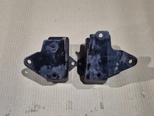 Suportes e suportes de motor Mitsubishi L200 06-14 2.5DI-D 4D56 (esquerda/direita) GENUÍNO comprar usado  Enviando para Brazil