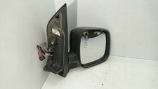 Specchietto retrovisore destro usato  Italia