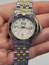 Near mint wenger for sale  Wantagh