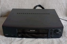 Magnetoscope enregistreur vhs d'occasion  Gueugnon