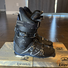 Salomon men qst for sale  Arvada