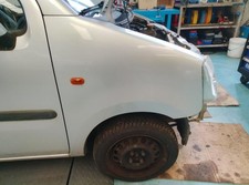 parafango destro opel agila usato  Italia
