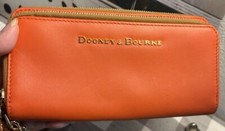 Carteira organizadora de embreagem Dooney Bourke grande couro laranja compartimento duplo comprar usado  Enviando para Brazil