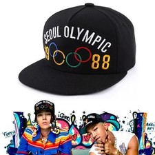Casquette snapback brodée d'occasion  Expédié en France