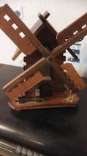 Tirelire moulin musical d'occasion  Douchy-les-Mines