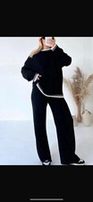 Ladies knitted 2pcs for sale  MANCHESTER