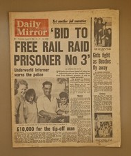 Daily mirror newspapers for sale  LLANDOVERY