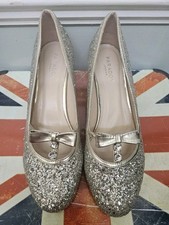 Paradox gold shoes for sale  LONGFIELD
