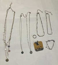 Lot bijoux colliers d'occasion  Saint-Julien-du-Sault