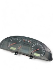 VW PASSAT B5 3B3 Kombiinstrument 3B0920820 28357516 comprar usado  Enviando para Brazil