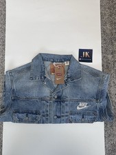 Levi nike trucker usato  Brixen