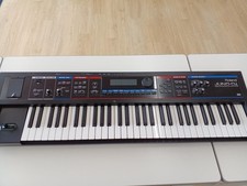 Roland juno portable d'occasion  Expédié en France