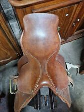 Selle artisanale cheval d'occasion  La Roche-en-Brenil