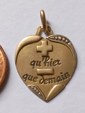 Belle médaille amour d'occasion  Mauvezin