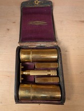 Nécessaire rasage gillette d'occasion  Yerres