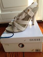 Sandalo guess 36 usato  Italia