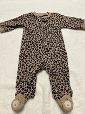 Usado, Pijama Carters bebê menina estampa de leopardo fuzzy footie tamanho 3 meses comprar usado  Enviando para Brazil