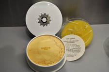 Caron ancienne boite d'occasion Caron ancienne boite d'occasion  Jouarre