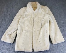 Women faux fur for sale  Omaha