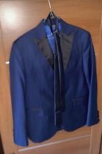 Giacca pantalone cravattino usato  Mercogliano