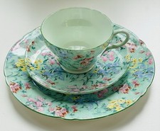 Vintage SHELLEY China Chintz MELODY Trio com Xícara de Chá e Pires e Prato comprar usado  Enviando para Brazil