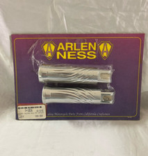 Arlen Ness VICTORY TWISTER PEGS FRT (V-1036) comprar usado  Enviando para Brazil