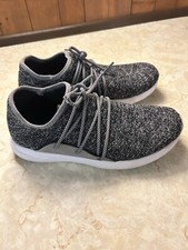 Vessi cityscape women for sale  Springfield