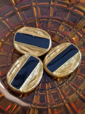 Boutons métal doré d'occasion Boutons métal doré d'occasion  Limonest