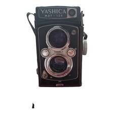 Fotocamera analogica yashica usato  Casalecchio di Reno