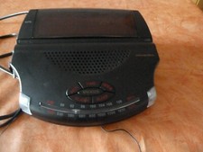 Schwarzer radiowecker universu gebraucht kaufen  Roding