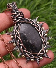 Collar colgante Nuummite envuelto en alambre de cobre hecho a mano joyería segunda mano  Embacar hacia Mexico