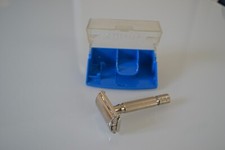 Gillette england rasoir d'occasion  Marseille IV