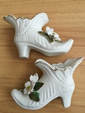 Lot petites chaussures d'occasion  Barr