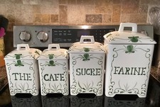 Set willfred ceramic for sale  Fountain Valley